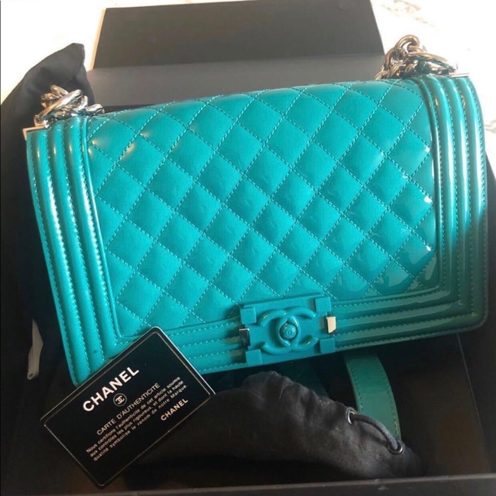 Medium Size Chanel Le Boy Full Set!
